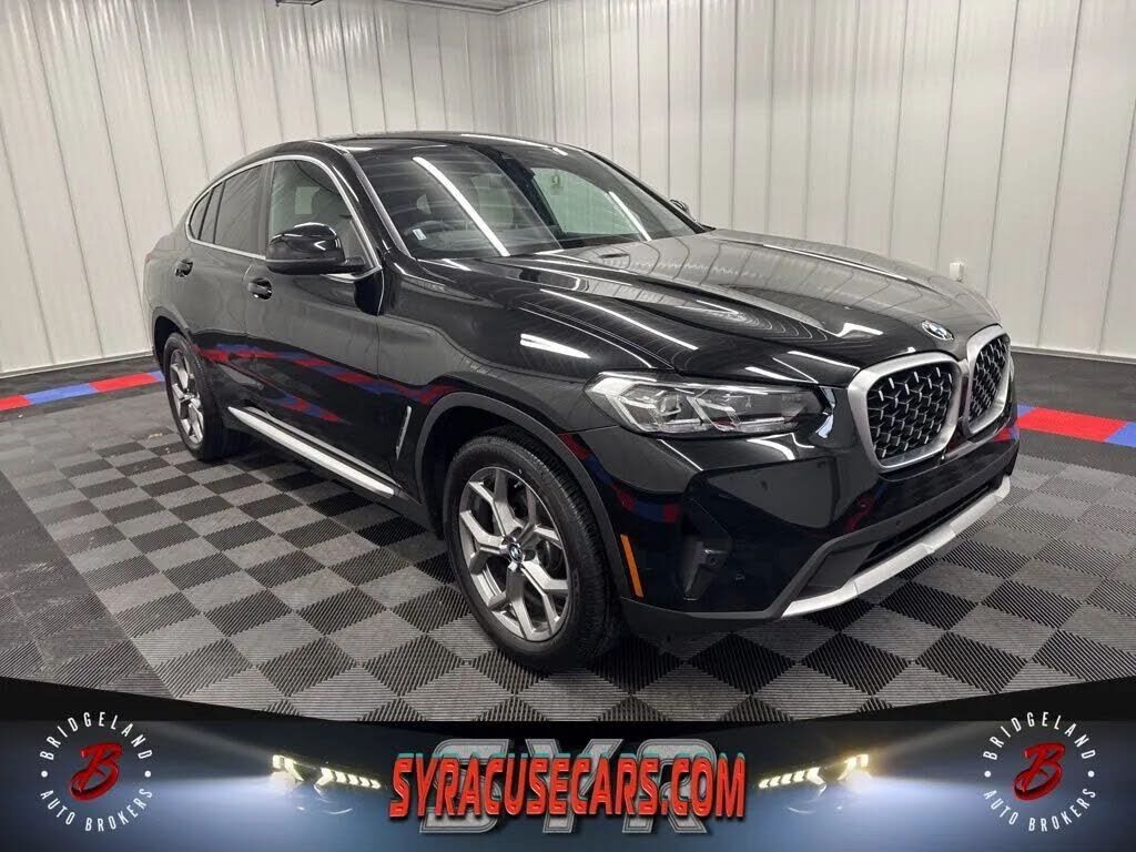 2025 BMW X4