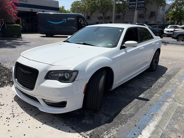 2022 CHRYSLER 300