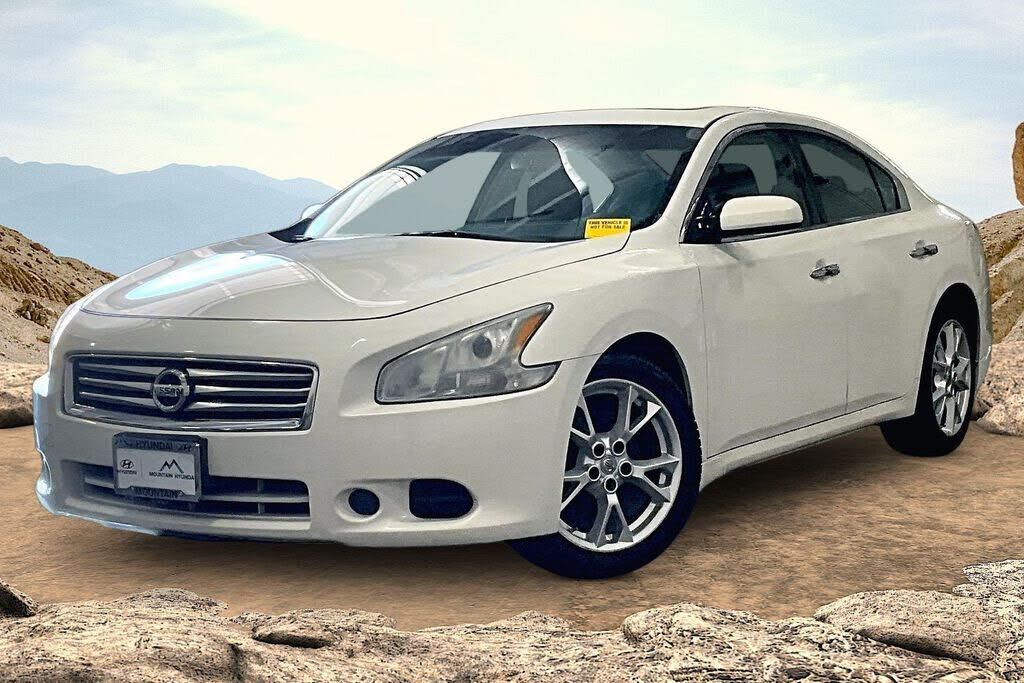 2012 NISSAN Maxima