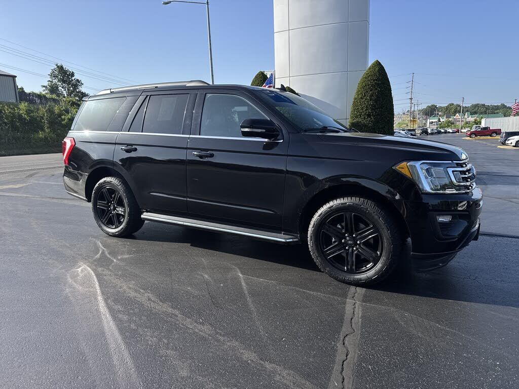 2021 FORD Expedition
