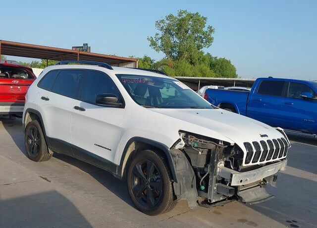 2017 JEEP Cherokee