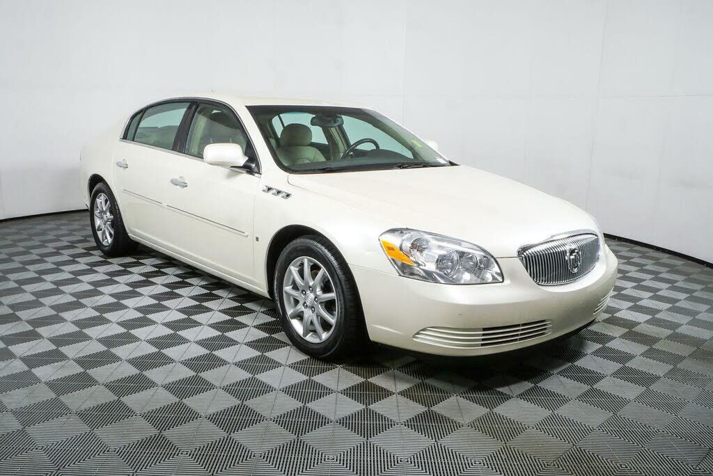 2008 BUICK Lucerne