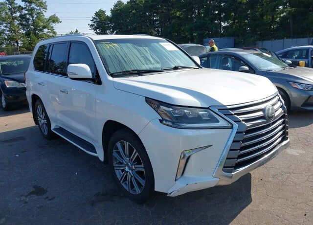 2017 LEXUS LX