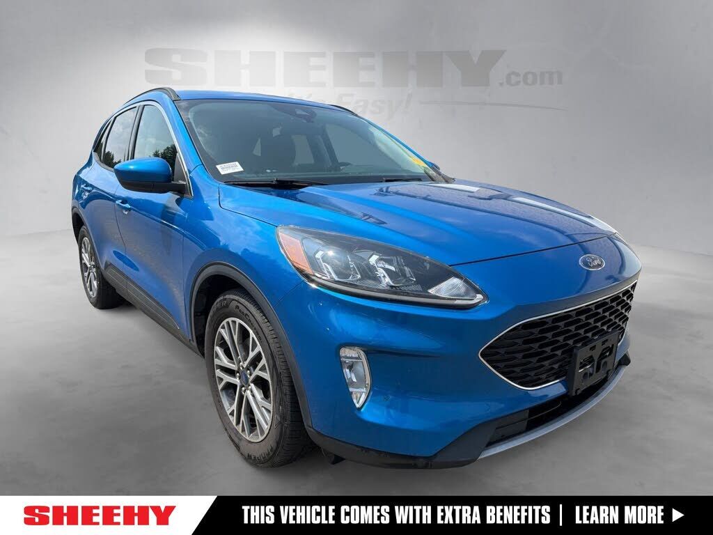 2021 FORD Escape