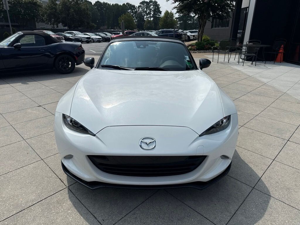 2022 MAZDA MX-5