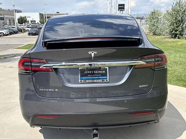 2018 TESLA Model X