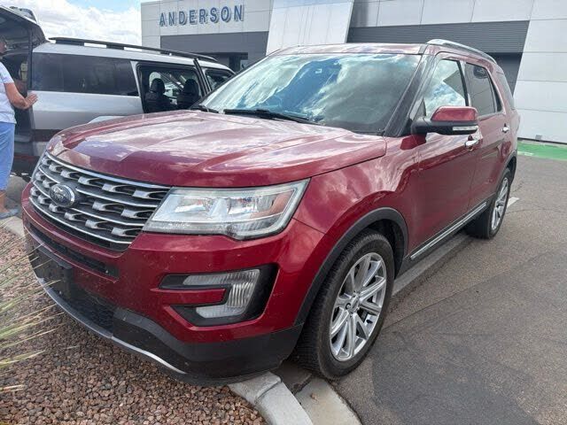 2017 FORD Explorer