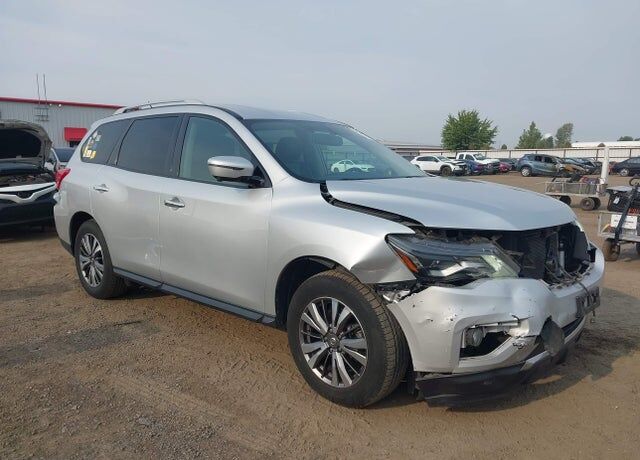 2018 NISSAN Pathfinder
