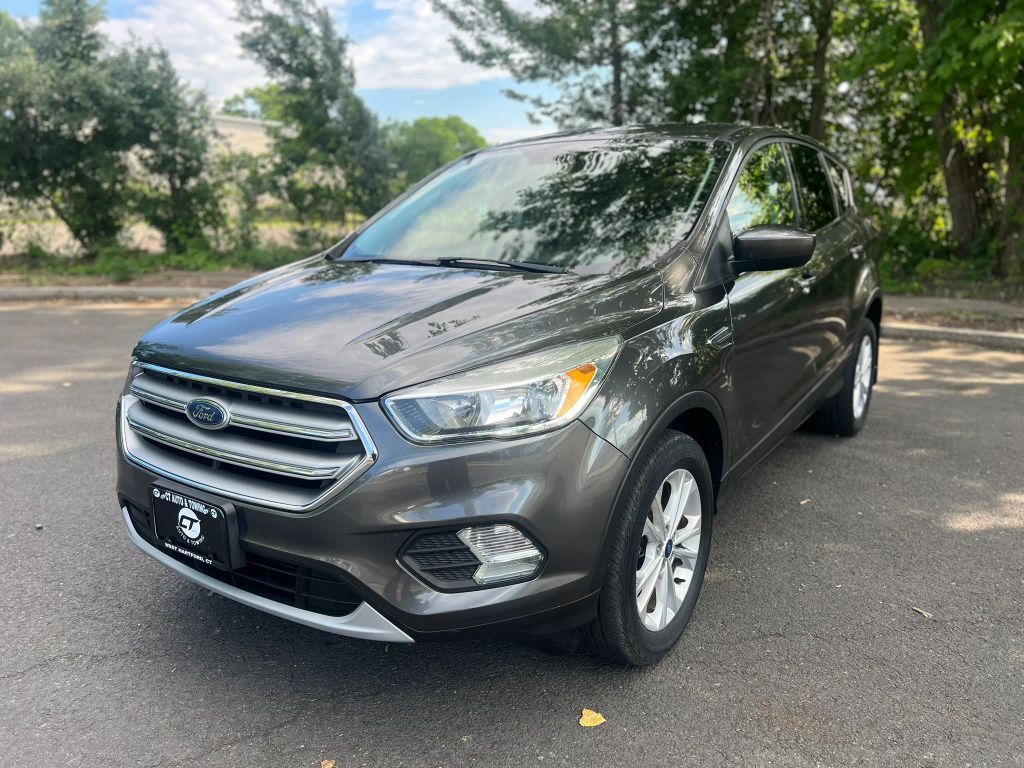 2017 FORD Escape