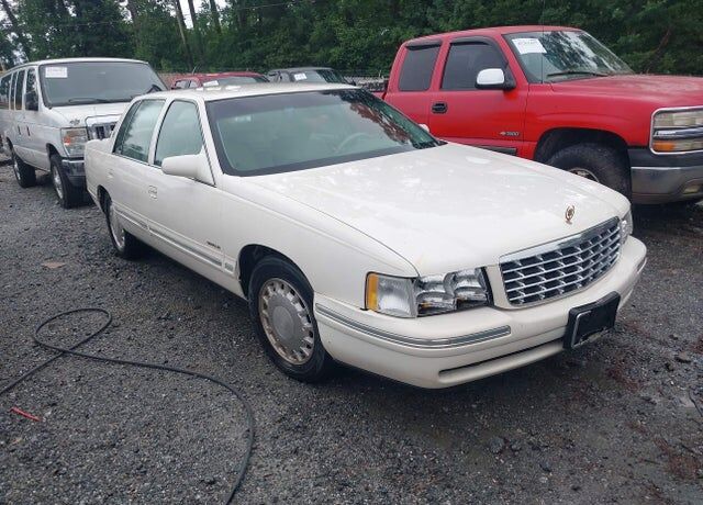 1999 CADILLAC Deville