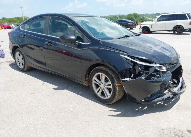 2018 CHEVROLET Cruze