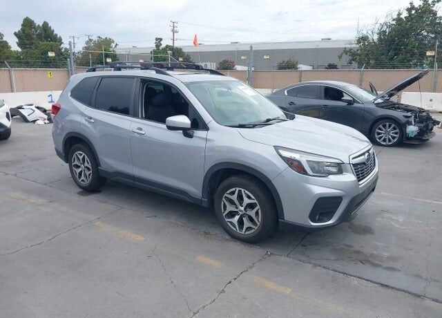 2021 SUBARU Forester