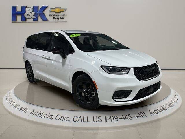 2024 CHRYSLER Pacifica
