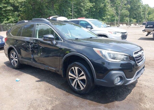 2018 SUBARU Outback