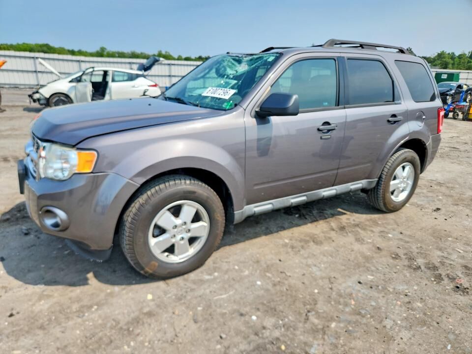 2011 FORD Escape