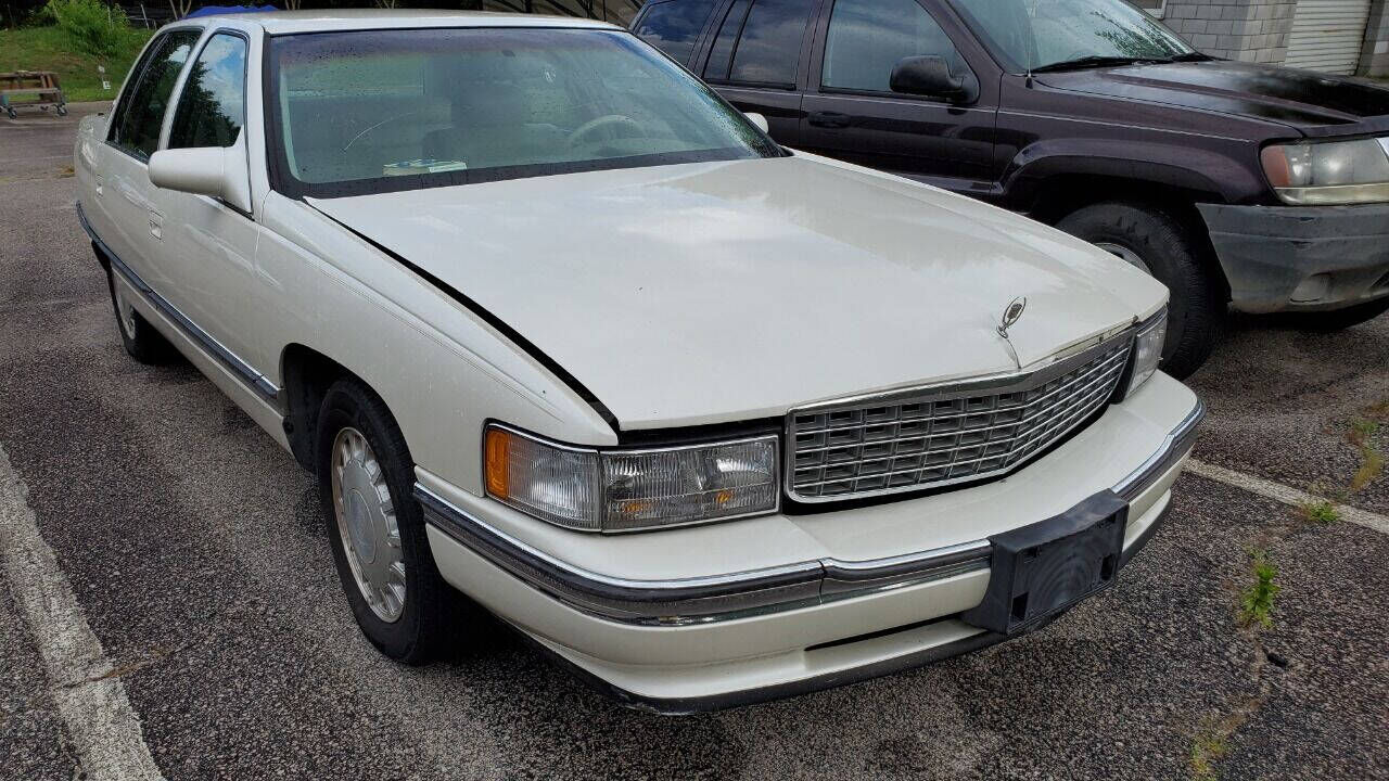 1996 CADILLAC Deville