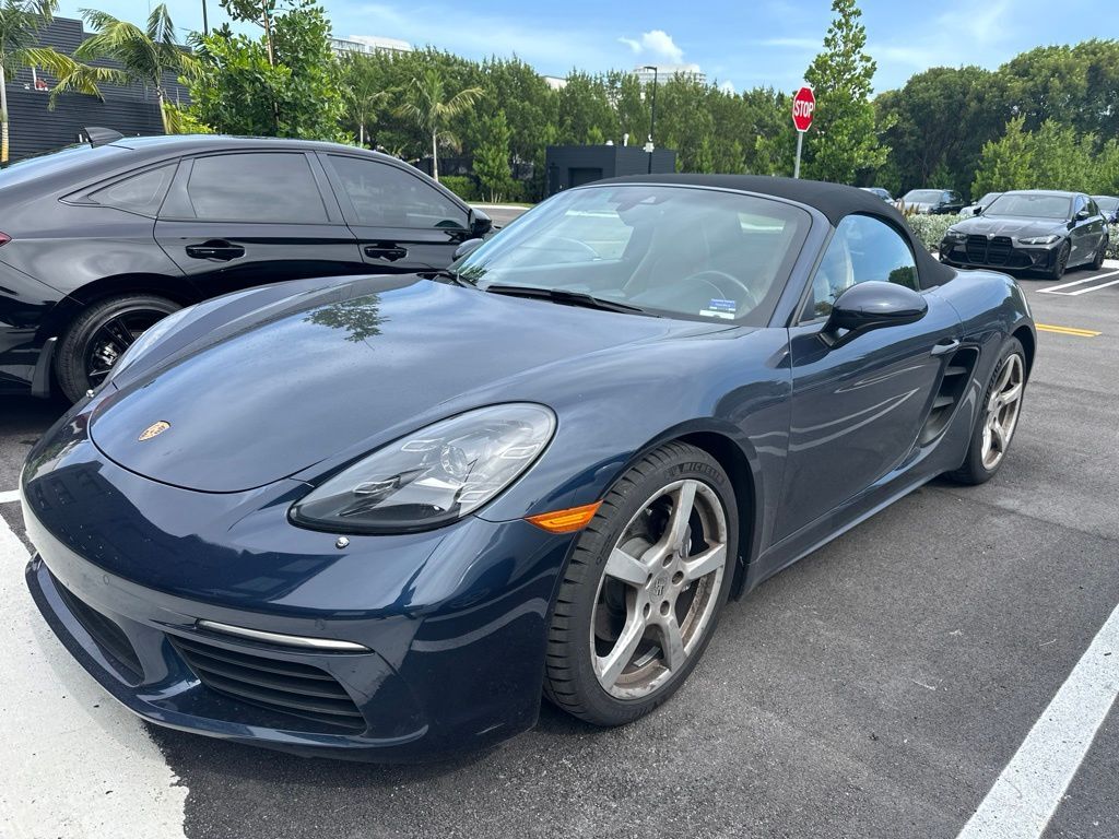 2021 PORSCHE 718