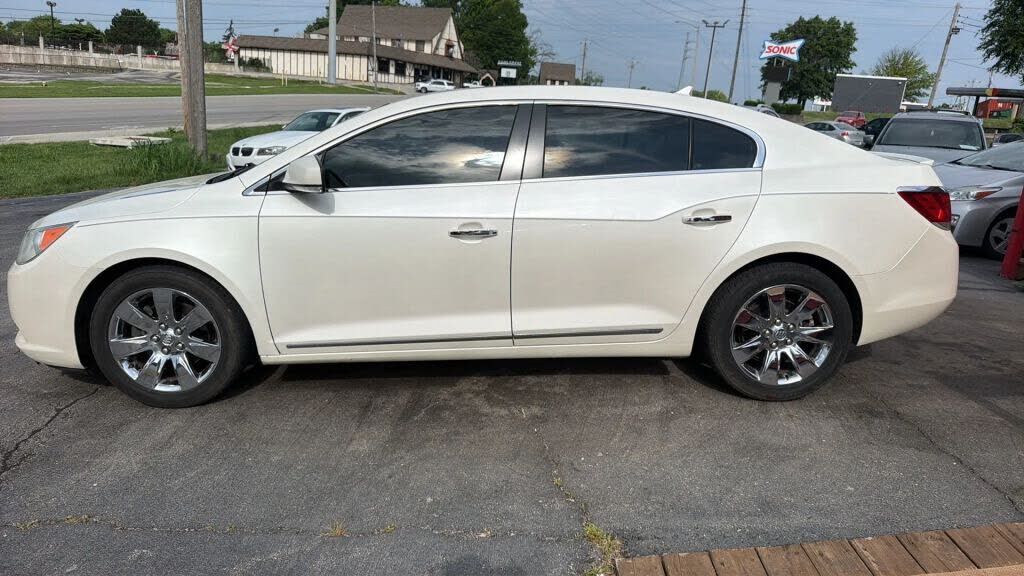 2011 BUICK LaCrosse