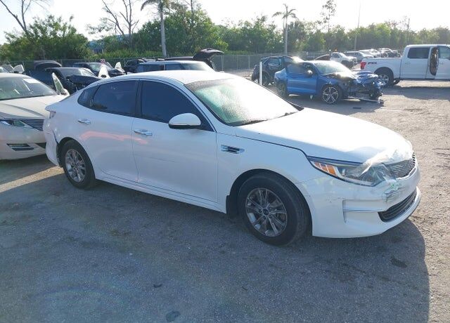 2018 KIA Optima