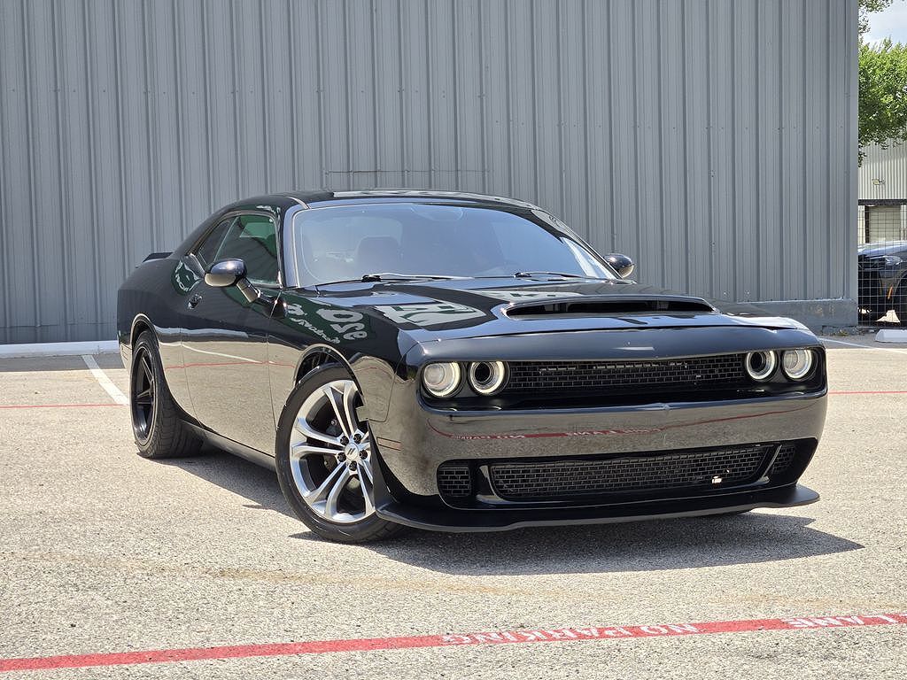 2016 DODGE Challenger