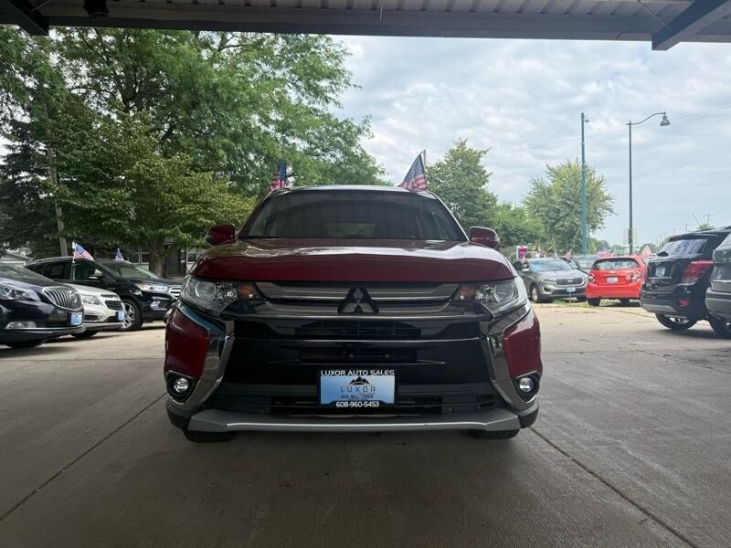 2016 MITSUBISHI Outlander