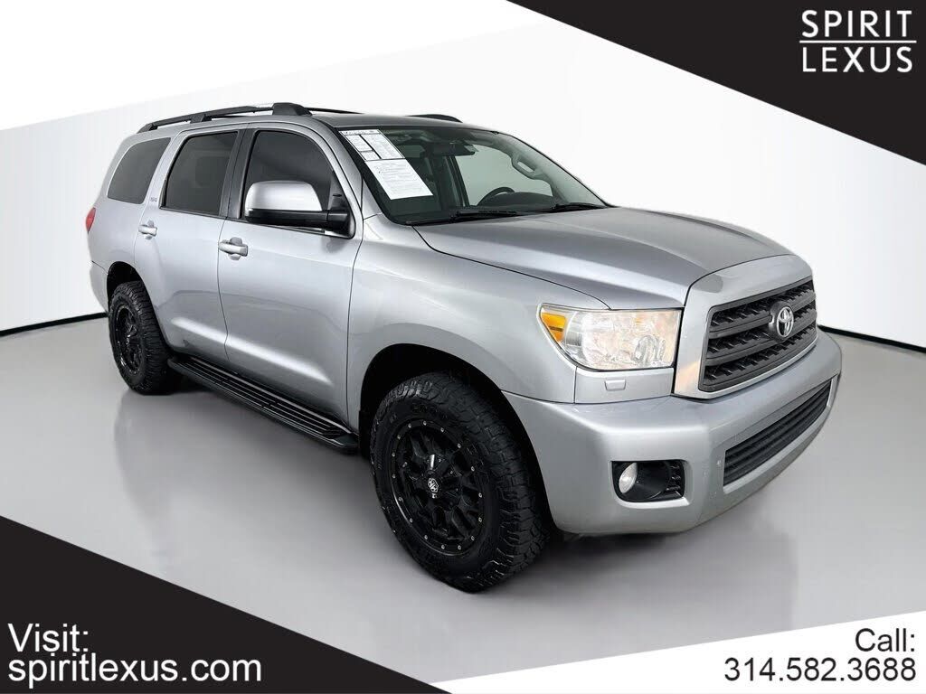 2015 TOYOTA Sequoia