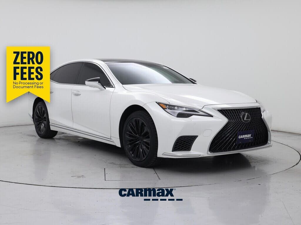 2022 LEXUS LS
