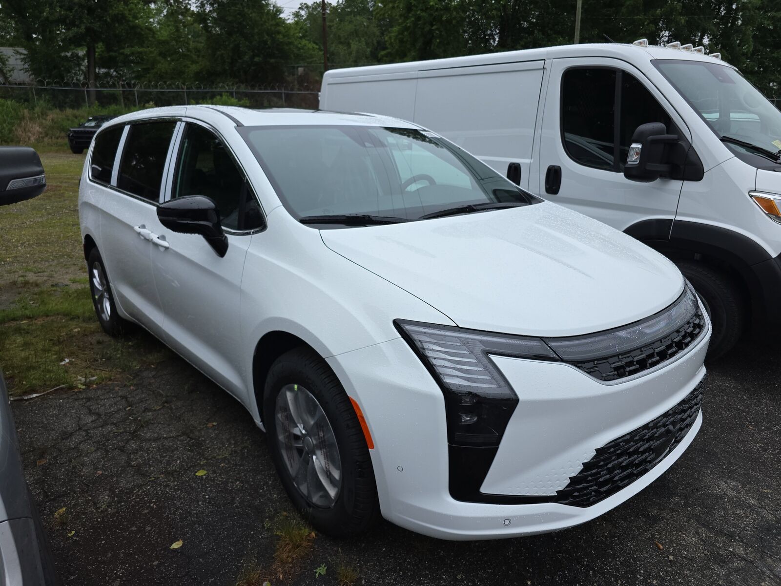2027 CHRYSLER Pacifica