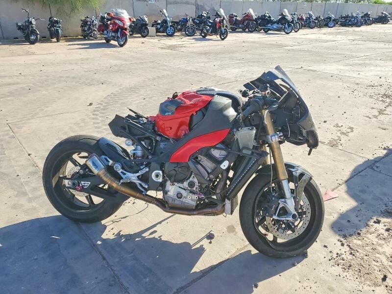 2024 BMW S 1000 RR