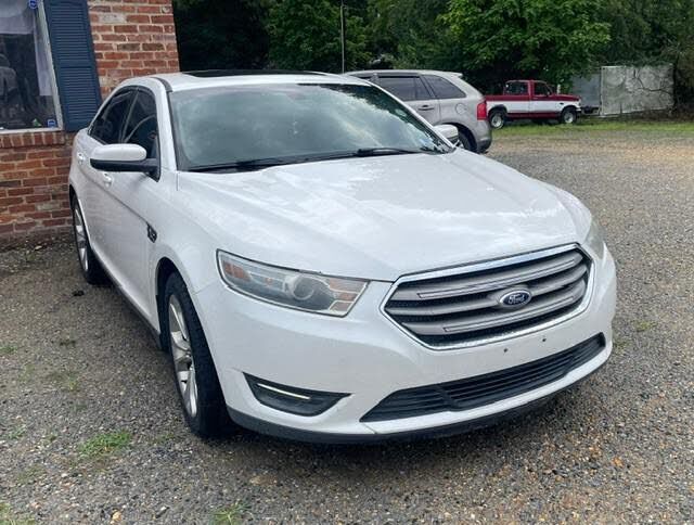 2013 FORD Taurus