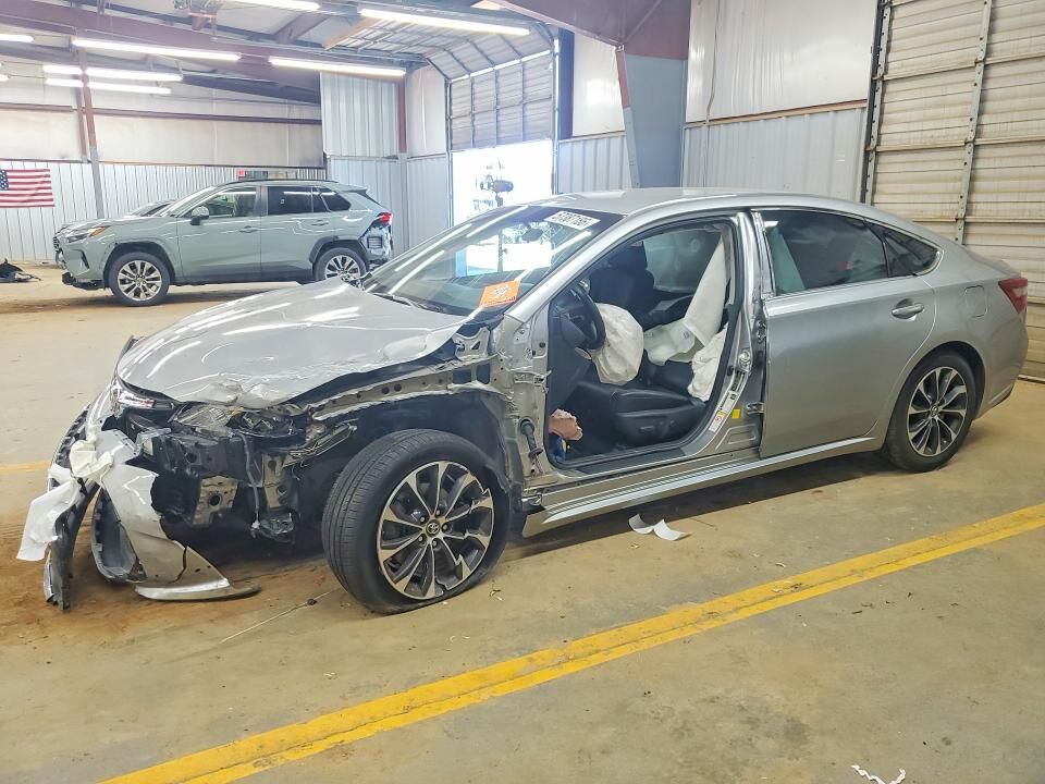 2016 TOYOTA Avalon