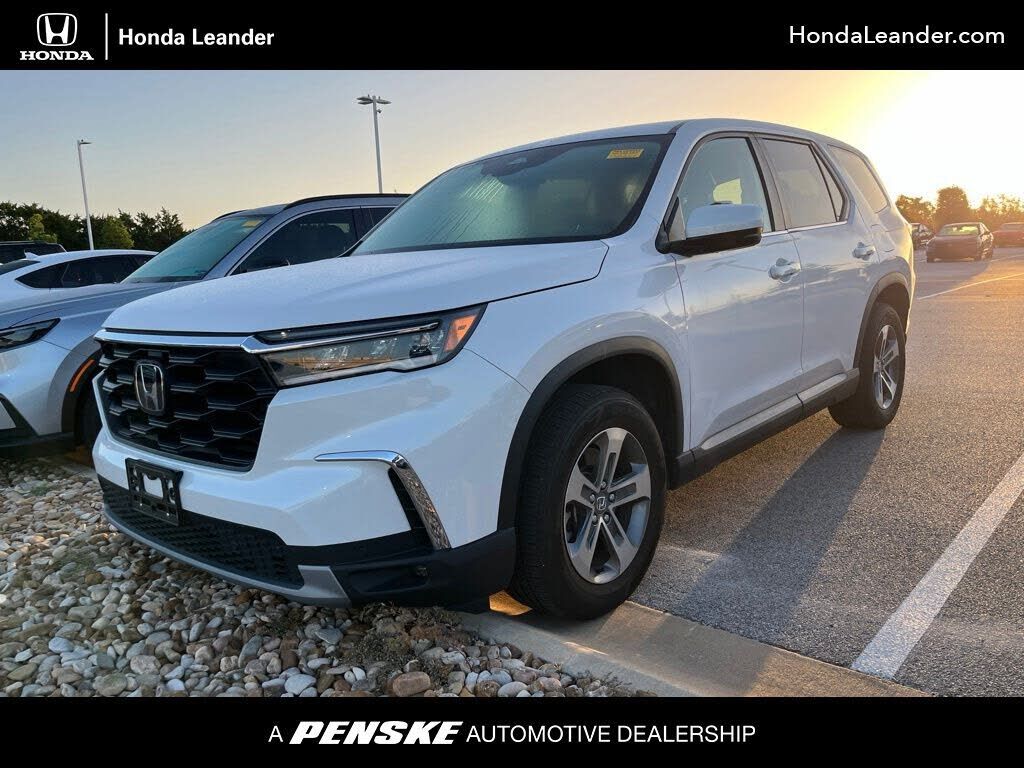 2023 HONDA Pilot
