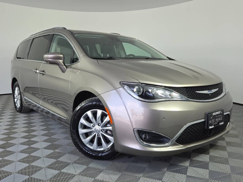 2018 CHRYSLER Pacifica
