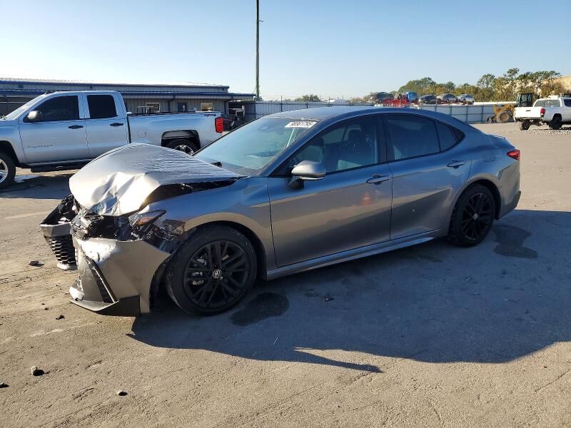 2026 TOYOTA Camry