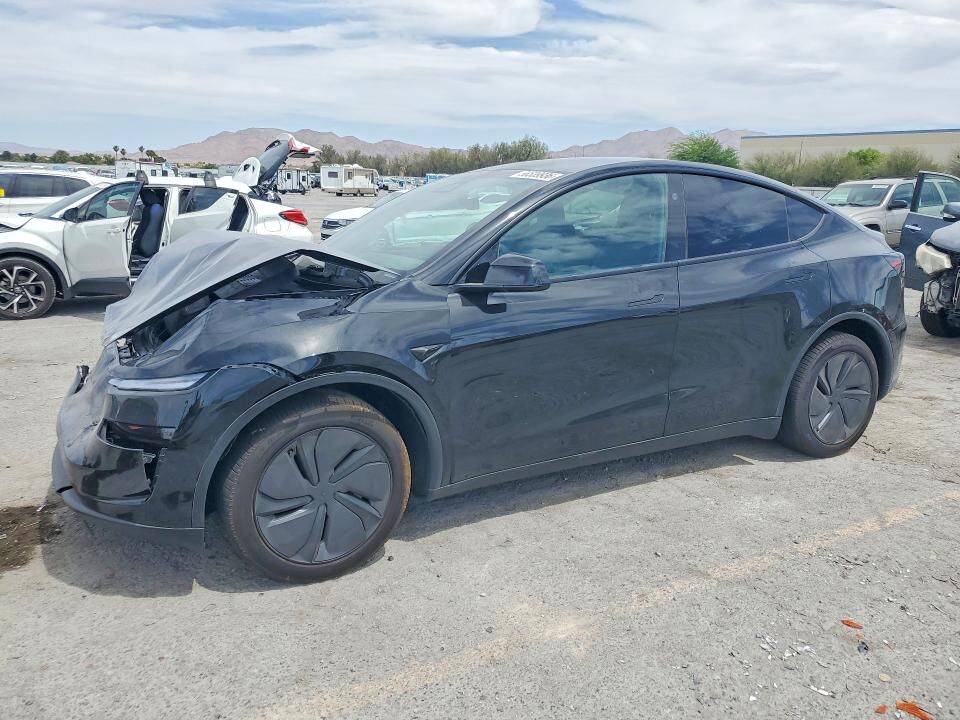 2026 TESLA Model Y