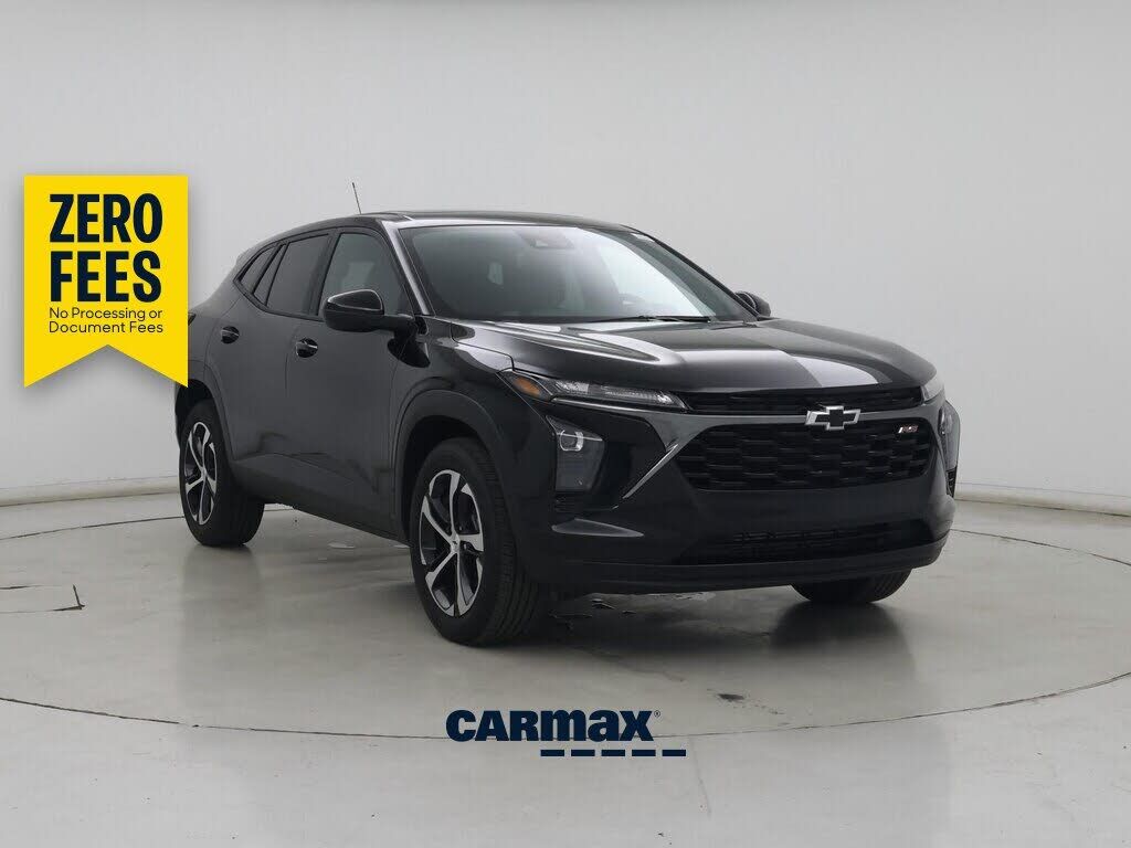 2025 CHEVROLET Trax