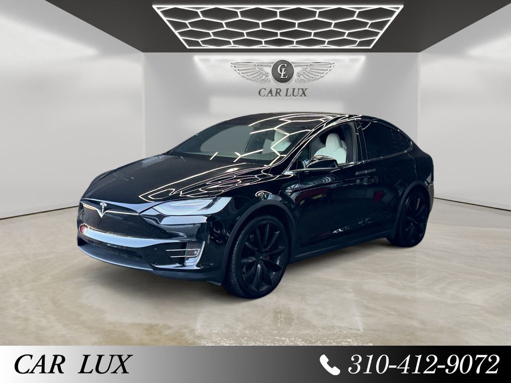 2021 TESLA Model X