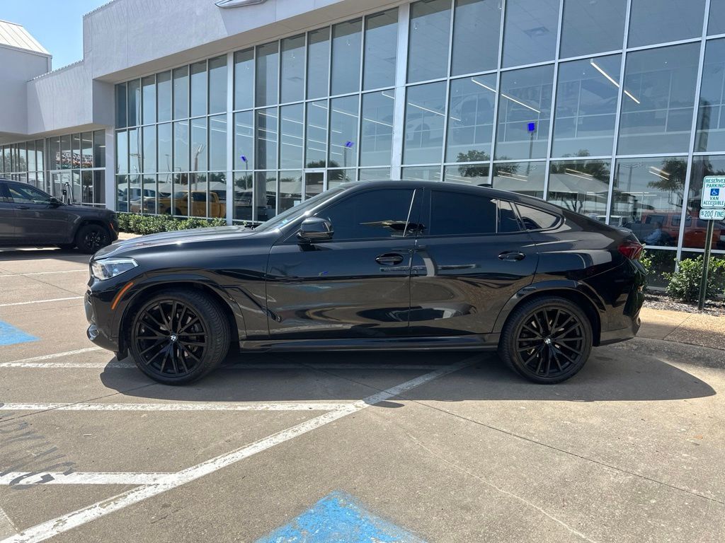 2022 BMW X6