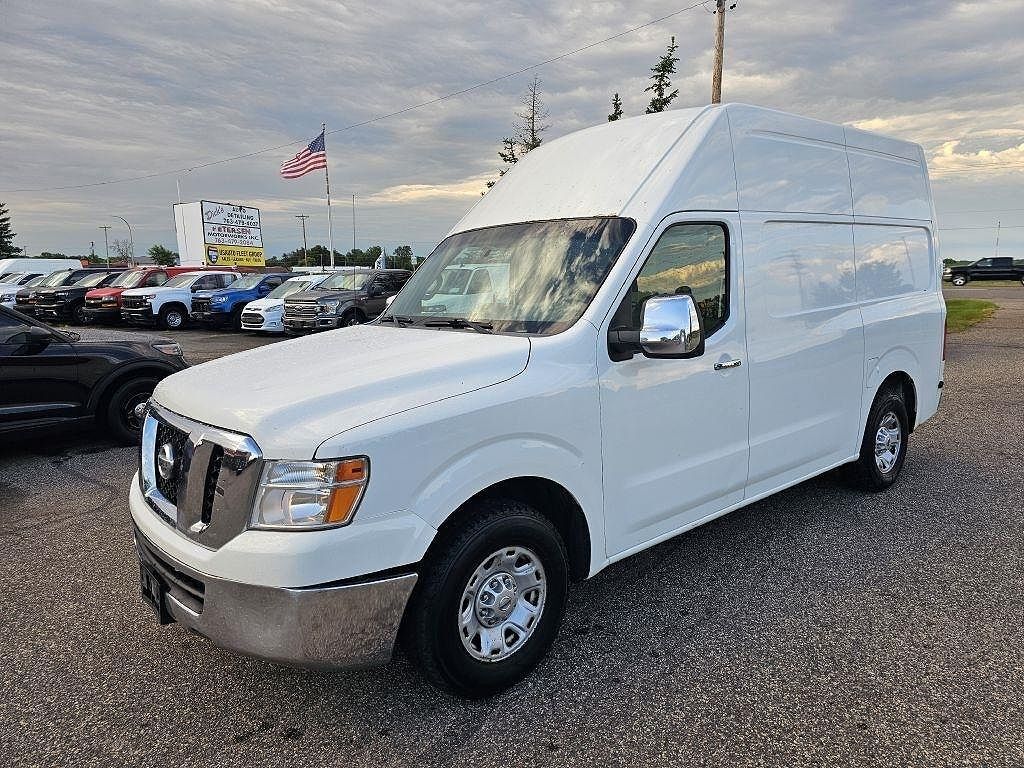2012 NISSAN NV