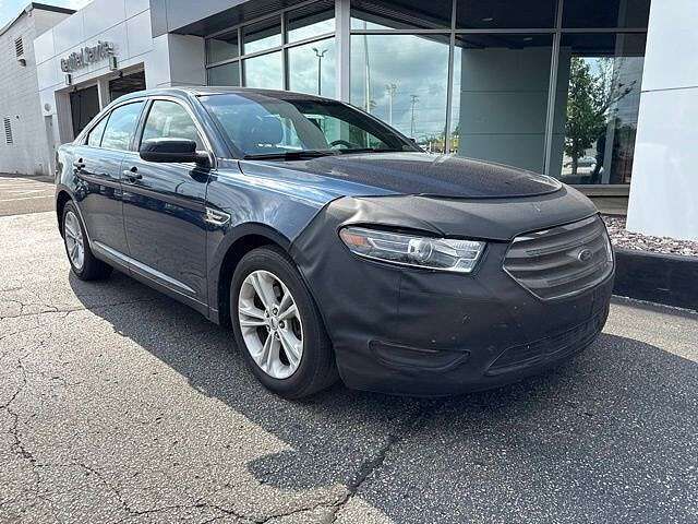 2016 FORD Taurus