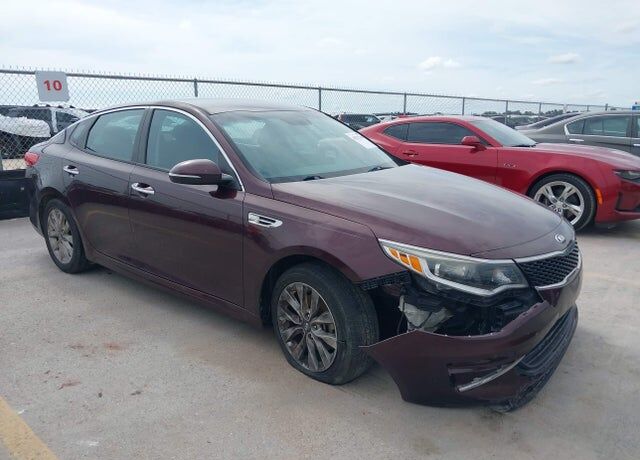 2017 KIA Optima