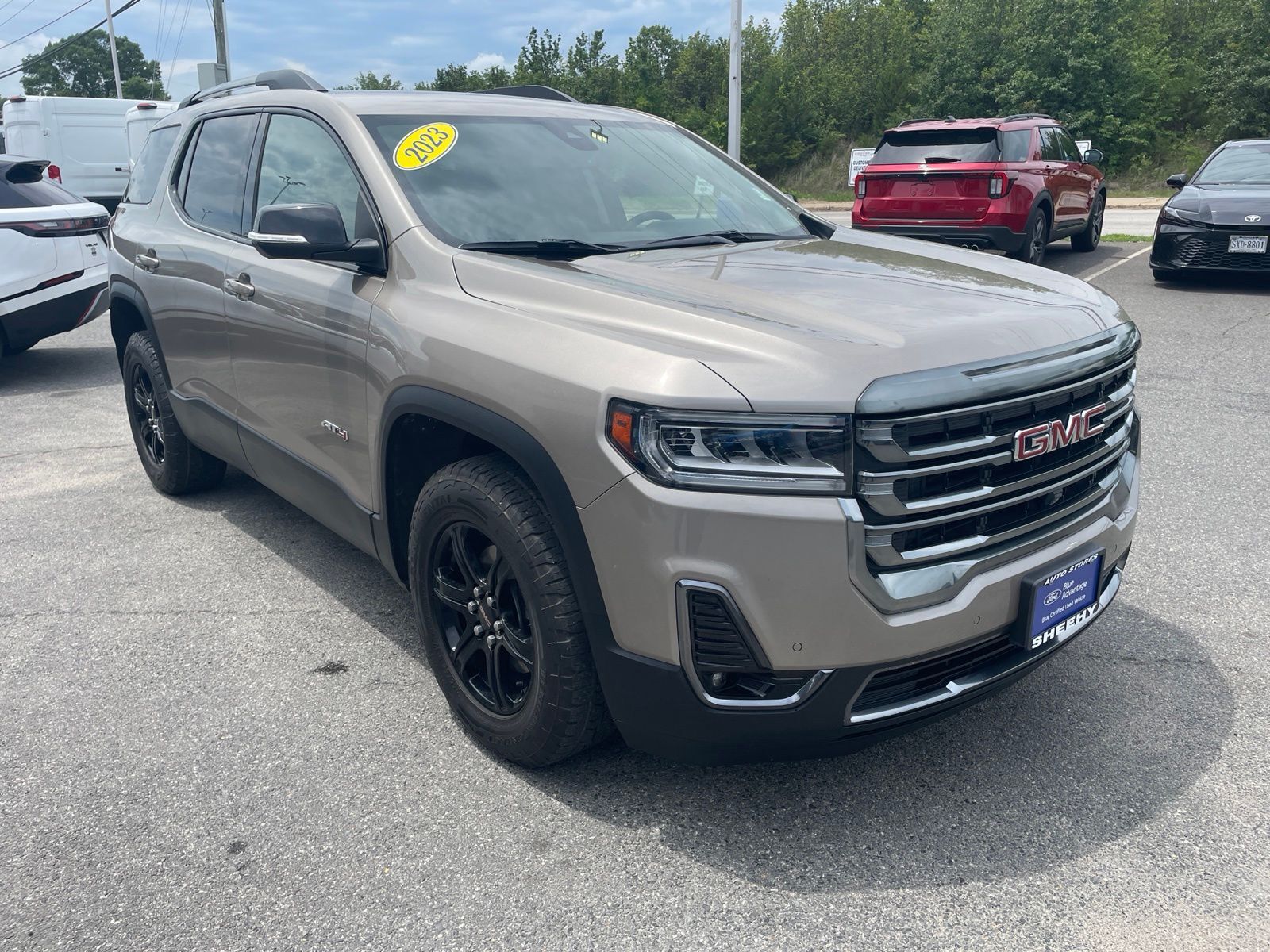2023 GMC Acadia