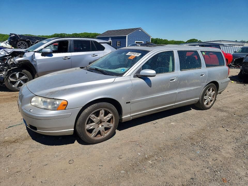 2006 VOLVO V70