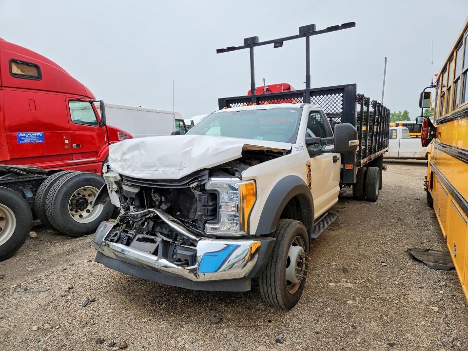 2017 FORD F-450