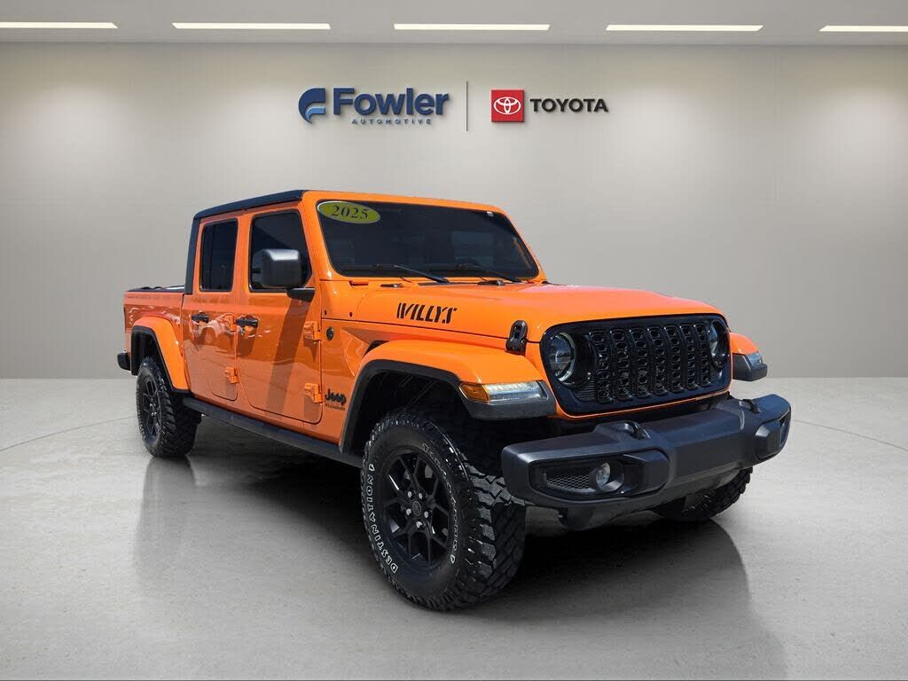 2025 JEEP Gladiator