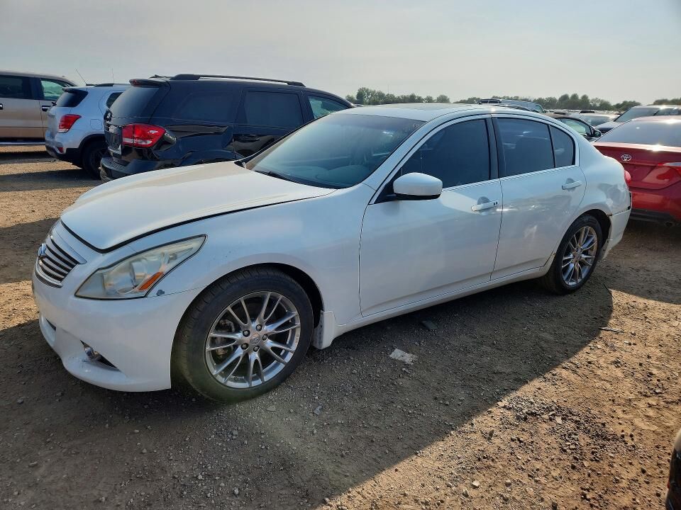 2012 INFINITI G37