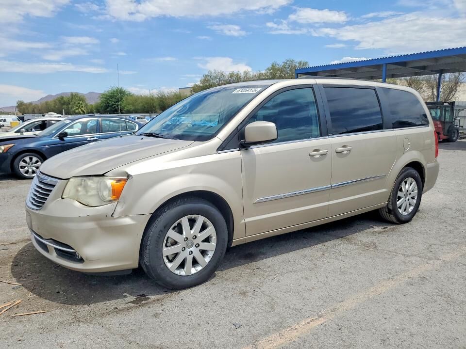 2012 CHRYSLER Town and Country