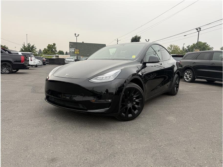 2021 TESLA Model Y