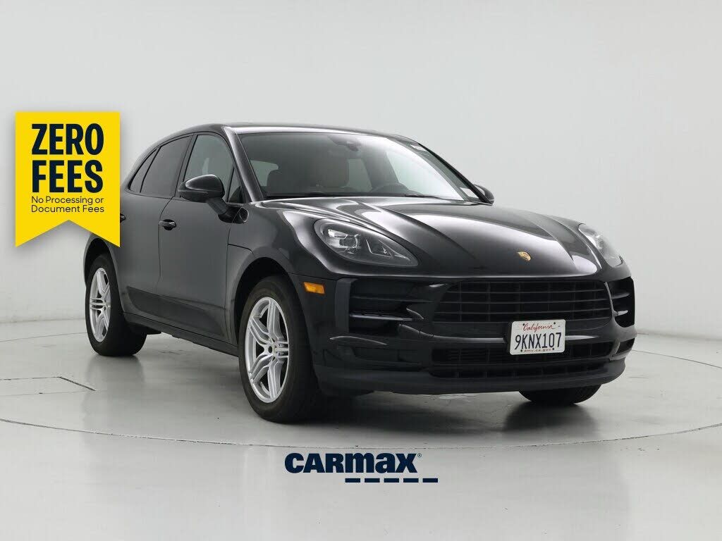2019 PORSCHE Macan