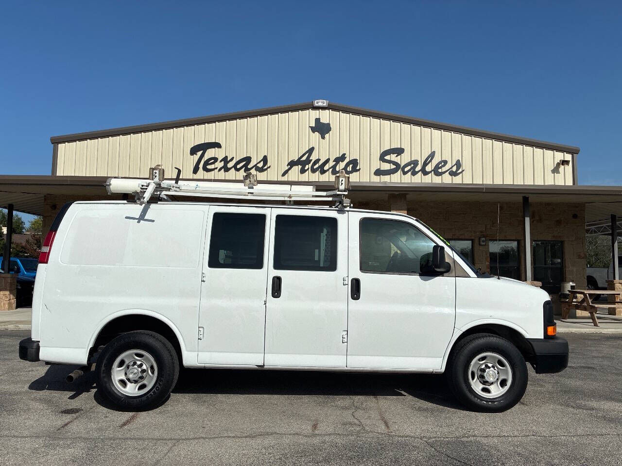 2013 CHEVROLET Express